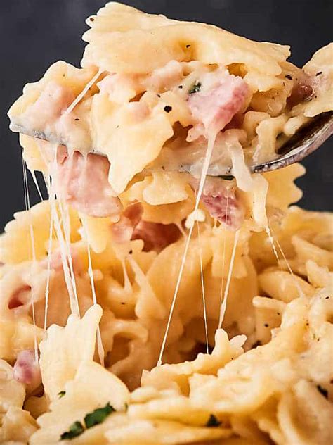 one-pot-ham-and-cheese-pasta image