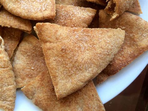 homemade-cinnamon-and-sugar-pita-chips-the image