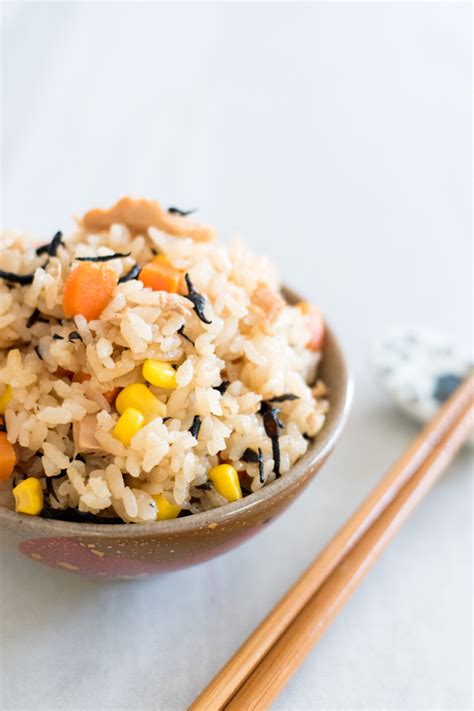 tuna-takikomi-rice-contemplating-sweets image