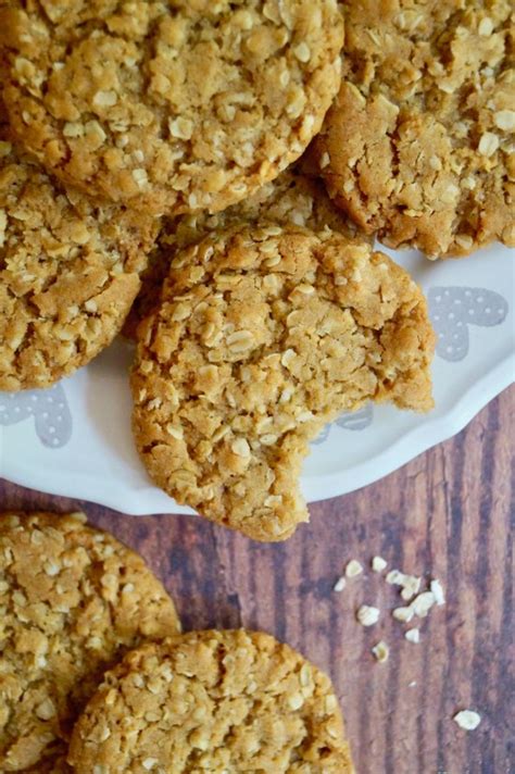 easy-oat-biscuits-homemade-hobnobs-what-jessica image