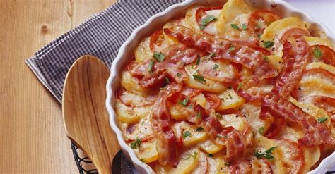 tomato-and-potato-gratin-with-bacon-and-onions image
