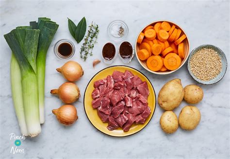 slow-cooker-irish-stew-pinch-of-nom image