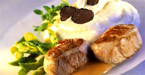 pork-tenderloin-with-mashed-potatoes-eat-smarter-usa image