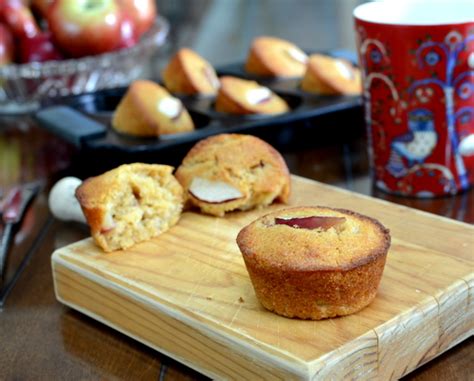 cornmeal-muffins-with-apple-kitchen-parade image