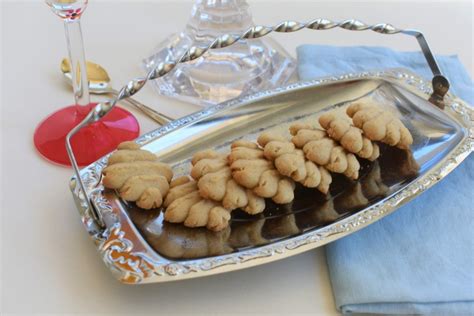 jelly-crystal-biscuits-lantarra-lounge-sharing image