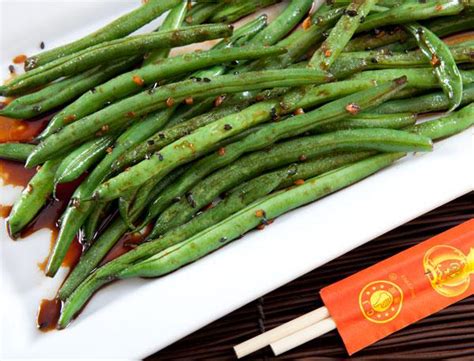 nugget-markets-sesame-soy-glazed-green-beans image