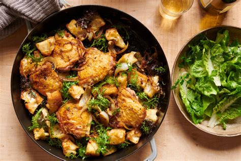 chicken-with-caramelized-onions-and-croutons-nyt image