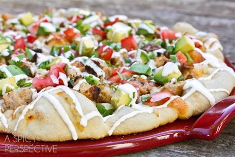 grilled-chicken-tex-mex-pizza-a-spicy-perspective image