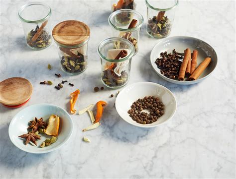 mulling-spices-recipe-perfect-for-the-holidays-goop image