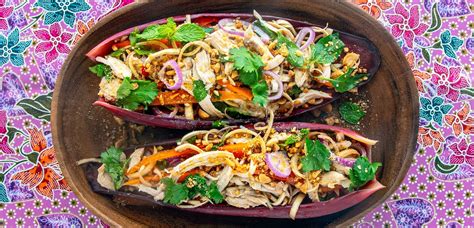 banana-flower-salad-recipe-for-cambodias-gnoam image