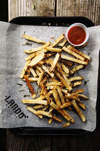 herbed-french-fries-saveur image