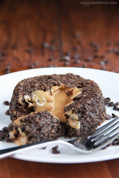 delicious-baked-chocolate-peanut-butter-oatmeal image