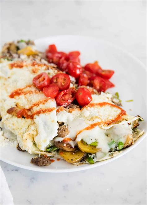 healthy-egg-white-omelette-i-heart-naptime image