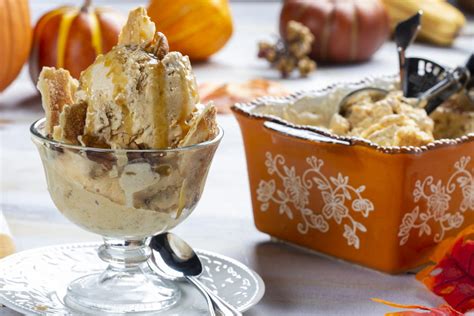 easy-pumpkin-pie-ice-cream-mrfoodcom image