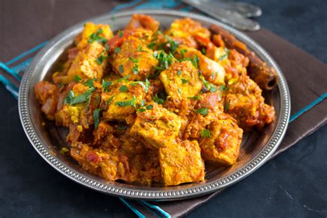paneer-tikka-masala-indian-paneer-curry image