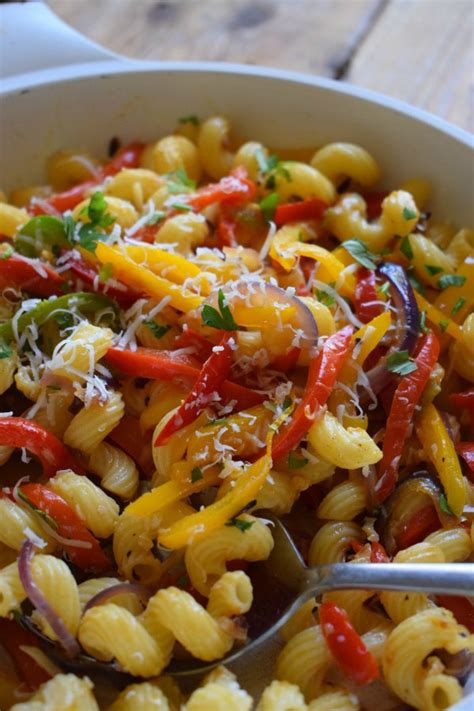 bell-pepper-pasta-salad-julias-cuisine image