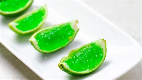 margarita-jello-shots-are-a-cute-and-tasty-treat-for image