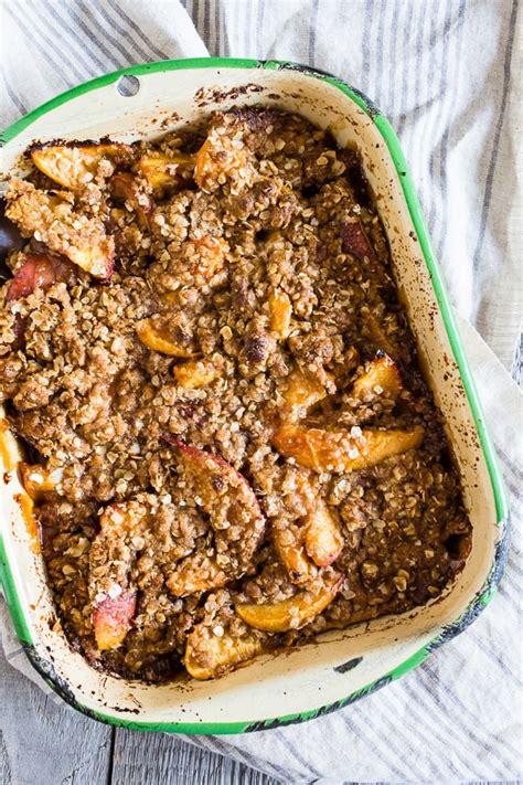 ginger-peach-crisp-a-flavorful-way-to-enjoy-the image