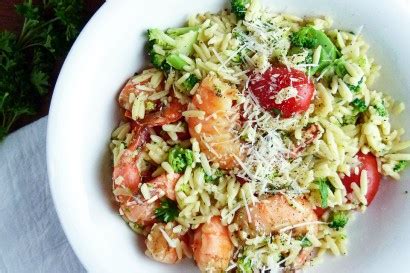 spicy-shrimp-and-orzo-with-broccoli-tasty-kitchen-a image