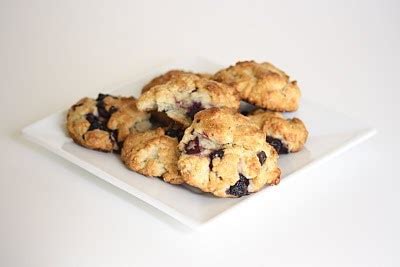 blueberry-drop-scones-kirbies-cravings image