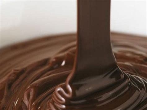 ganache-noire-au-chocolat-recette-de-ganache image