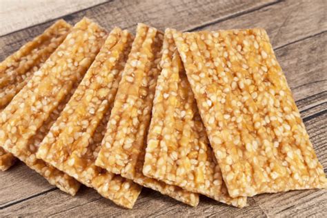 recipe-for-pasteli-greek-honey-and-sesame-candy image