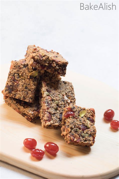 fruit-and-nut-granola-bars-easy-to-make image