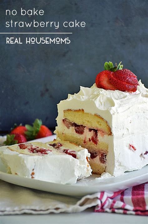 no-bake-strawberry-cake-real-housemoms image