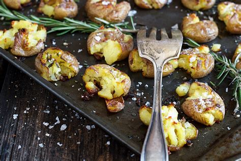 crispy-skillet-roasted-mini-potatoes-with-rosemary image