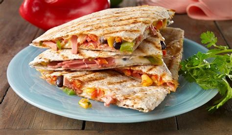 grilled-quesadillas-with-bologna-olymel image