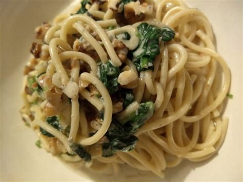gorgonzola-walnut-pasta-recipe-food-on-the-blog image