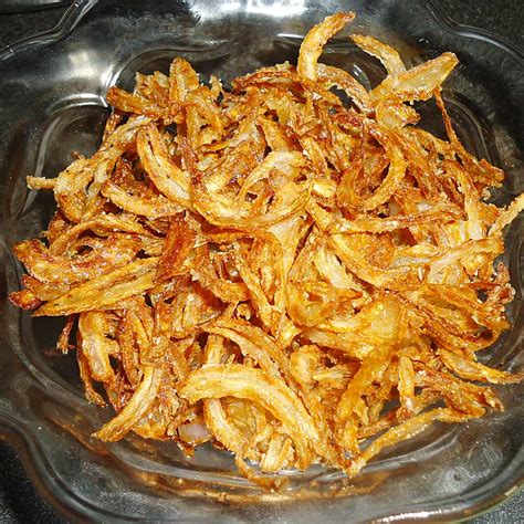 fried-onions-recipe-crispy-onions-birista-swasthis image