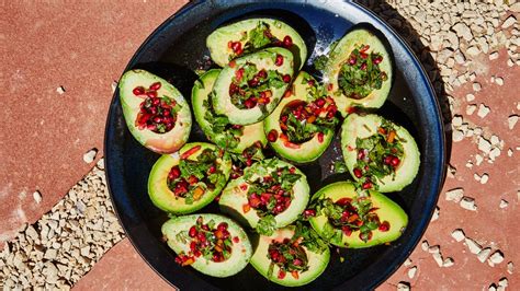 avocado-cups-with-pomegranate-salsa-verde-bon image