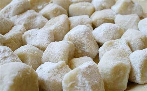 potato-gnocchi-cooking-with-nonna image