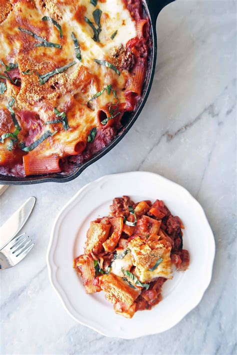 one-skillet-beef-pasta-casserole-yay-for-food image
