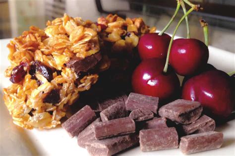 cherry-chocolate-granola-bars-carries-experimental image