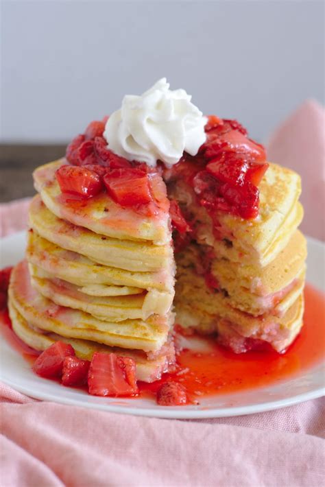 strawberry-cheesecake-pancakes-mildly-meandering image