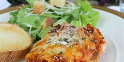 easy-meaty-vegetarian-lasagna-recipe-meatless image