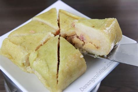 banh-chung-vietnamese-square-sticky-rice-cake image