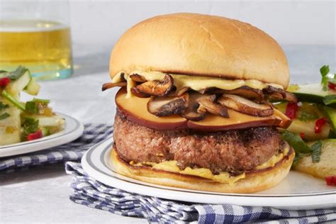 smoked-gouda-cheeseburgers-with-summer-squash image