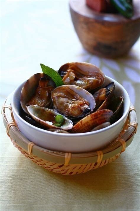golden-fragrant-clams-kam-heong-clams-rasa image