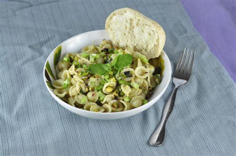 pistachio-pasta-wishes-and-dishes image
