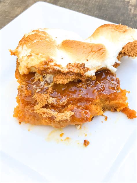 pumpkin-casserole-with-roasted-marshmallows-daily image