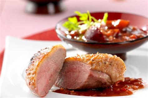 peking-duck-crispy-duck-with-plum-sauce-fine-dining image
