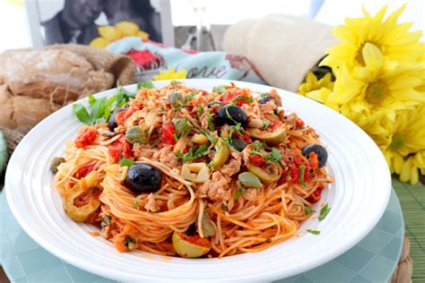 pasta-puttanesca-with-spicy-tuna-foxy-folksy image