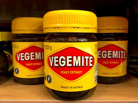 the-3-best-ways-to-eat-vegemite-as-told-by-aussie image