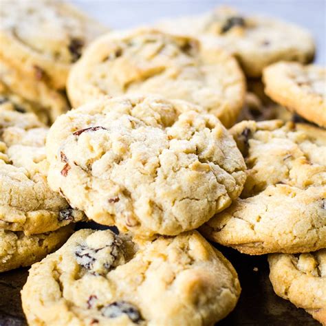 old-fashioned-oatmeal-cookies-soft-chewy image