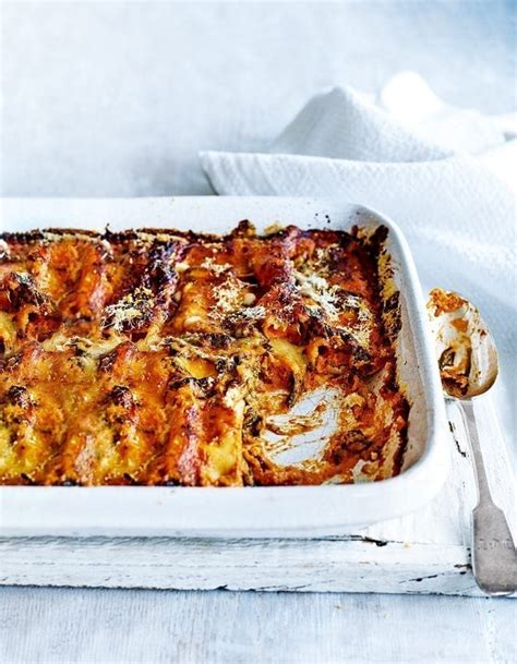 chicken-spinach-and-ricotta-cannelloni image