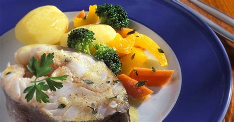 steamed-cod-and-vegetables-recipe-eat-smarter-usa image