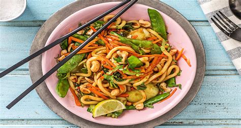 flavourful-udon-noodles-recipe-hellofresh image